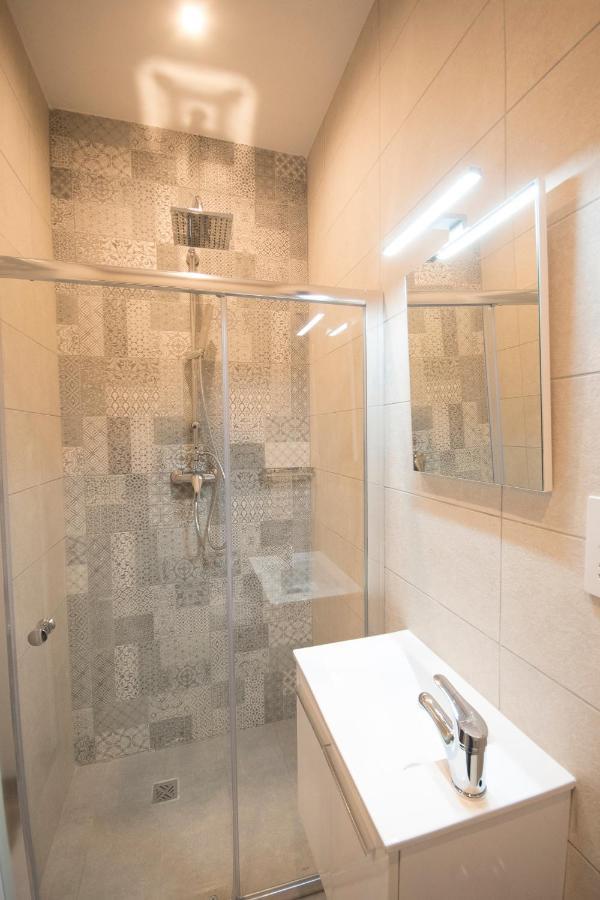 4 Bedroom Apartment Near Sliema Seafront 外观 照片