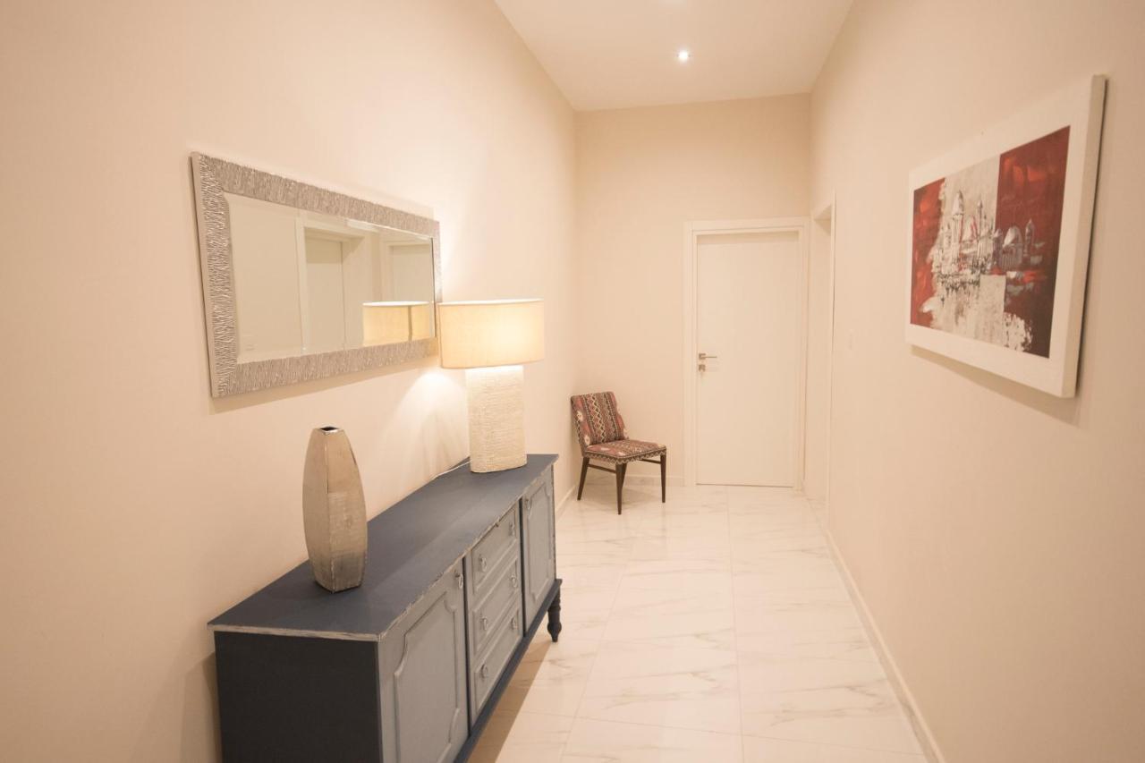 4 Bedroom Apartment Near Sliema Seafront 外观 照片