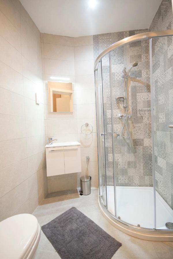 4 Bedroom Apartment Near Sliema Seafront 外观 照片